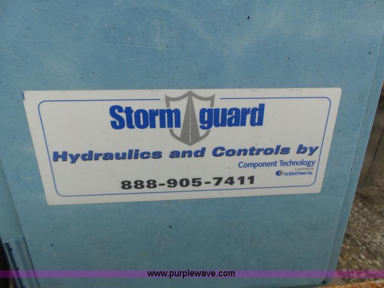 image for item L7206 2004 International 7400 dump truck