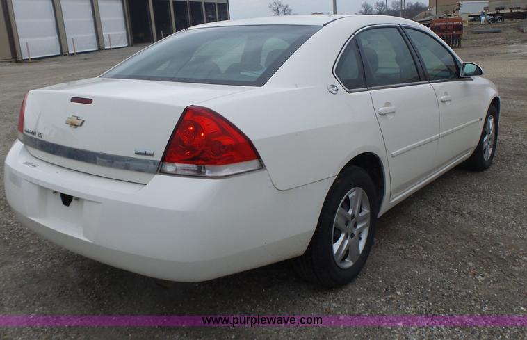 image for item L7207 2007 Chevrolet Impala LS