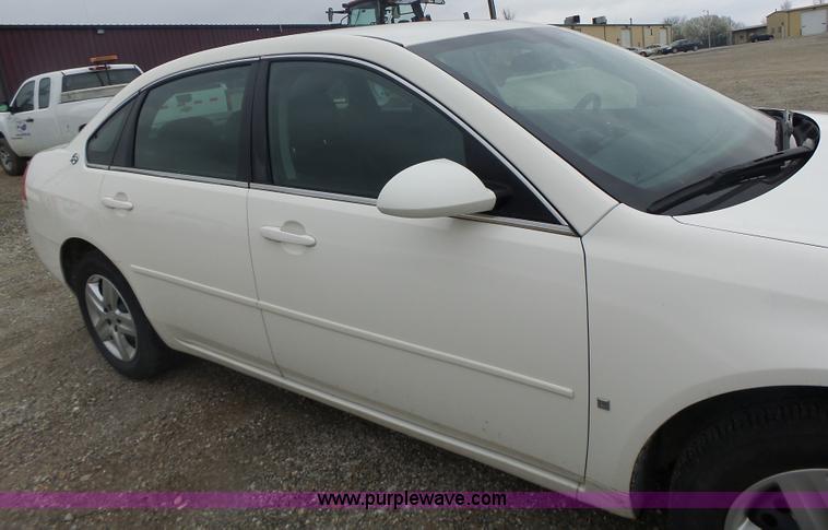 image for item L7207 2007 Chevrolet Impala LS