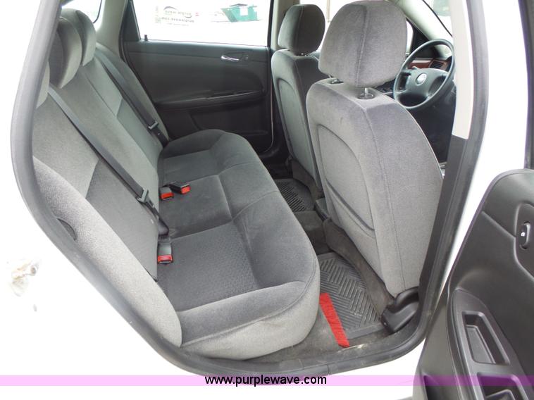 image for item L7207 2007 Chevrolet Impala LS