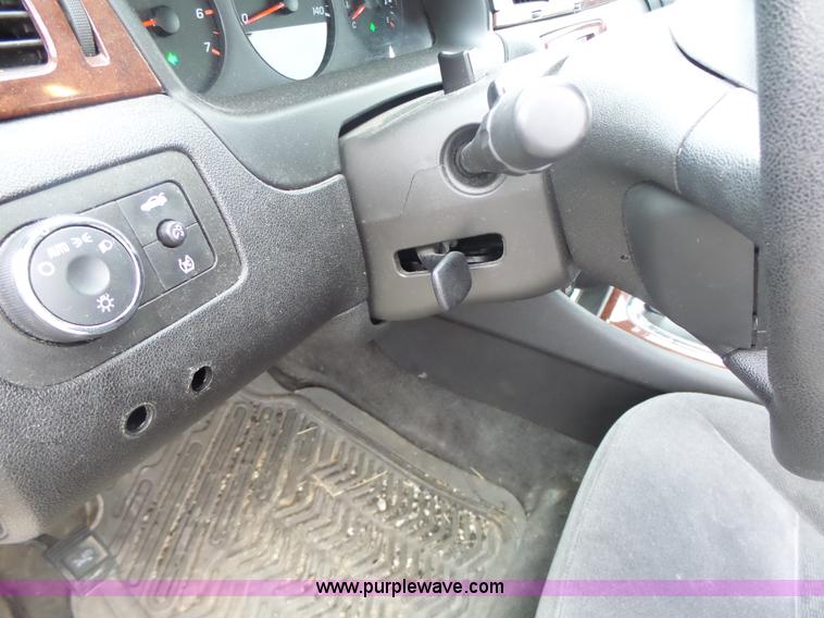 image for item L7207 2007 Chevrolet Impala LS