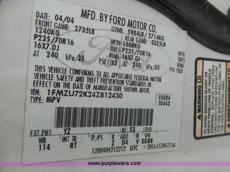 image for item L7208 2004 Ford Explorer XLS SUV