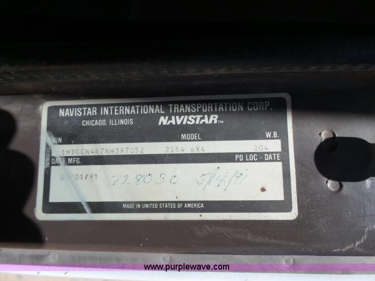 image for item L7379 1992 International 2554 dump truck