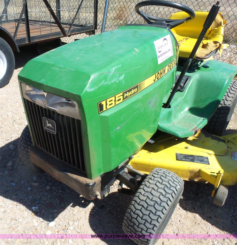 image for item L7397 John Deere 185 Hydro lawn mower