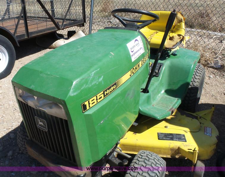 image for item L7397 John Deere 185 Hydro lawn mower