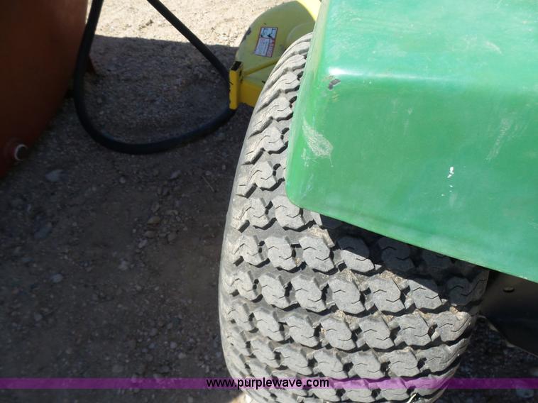image for item L7397 John Deere 185 Hydro lawn mower