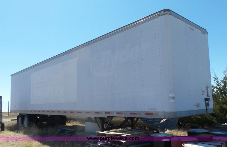 image for item L7401 1999 Fruehauf dry van trailer