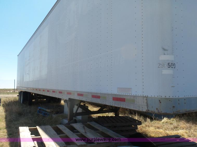 image for item L7401 1999 Fruehauf dry van trailer