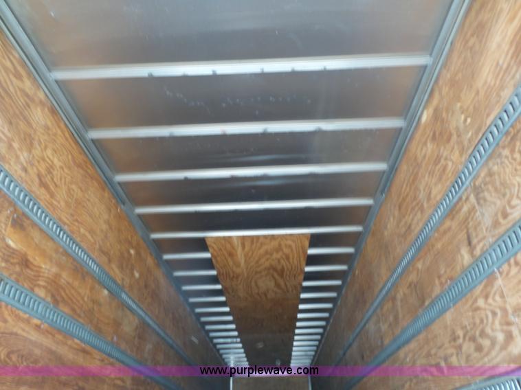 image for item L7401 1999 Fruehauf dry van trailer