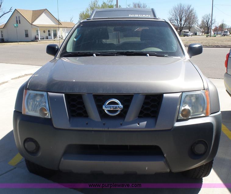 image for item L7402 2005 Nissan Xterra SUV