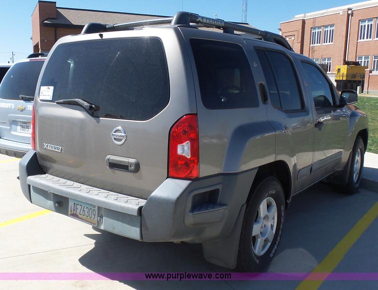 image for item L7402 2005 Nissan Xterra SUV