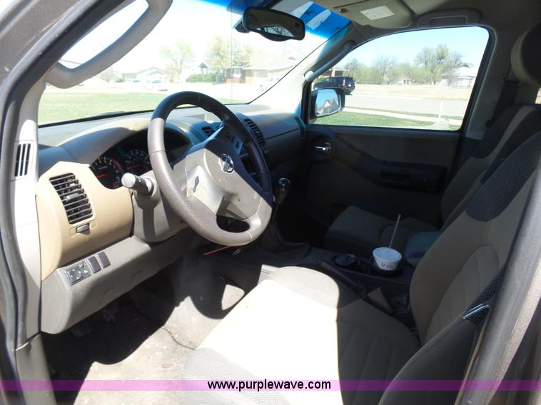 image for item L7402 2005 Nissan Xterra SUV