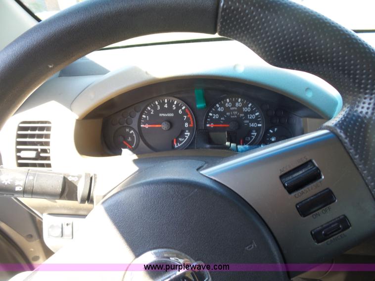 image for item L7402 2005 Nissan Xterra SUV