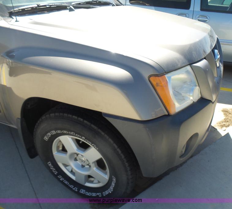 image for item L7402 2005 Nissan Xterra SUV