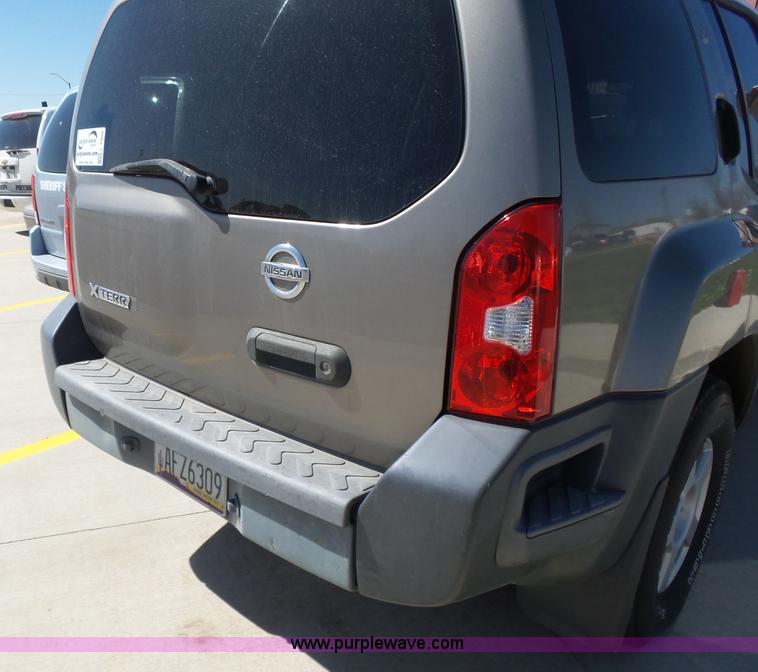 image for item L7402 2005 Nissan Xterra SUV