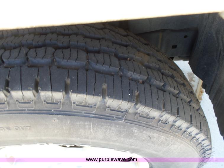 image for item L7402 2005 Nissan Xterra SUV