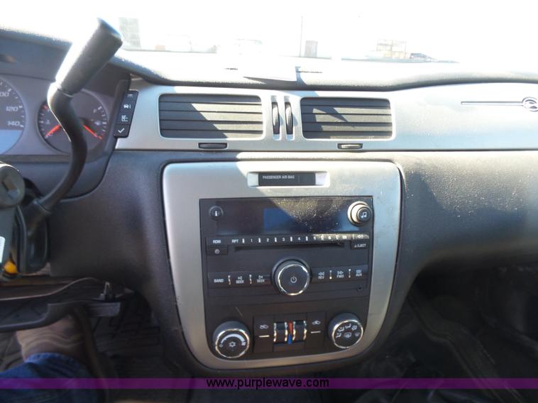 image for item L7411 2009 Chevrolet Impala Police