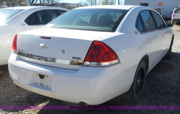image for item L7412 2008 Chevrolet Impala Police