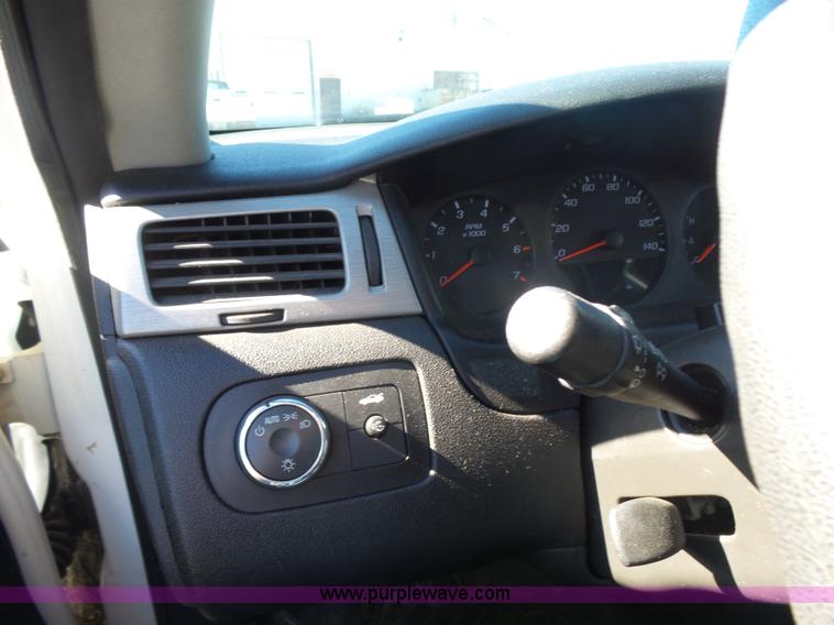 image for item L7412 2008 Chevrolet Impala Police