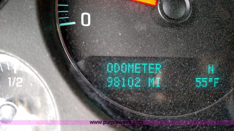 image for item L7436 2012 Chevrolet Tahoe Police SUV