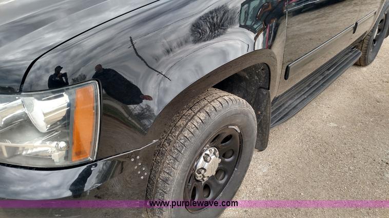 image for item L7436 2012 Chevrolet Tahoe Police SUV