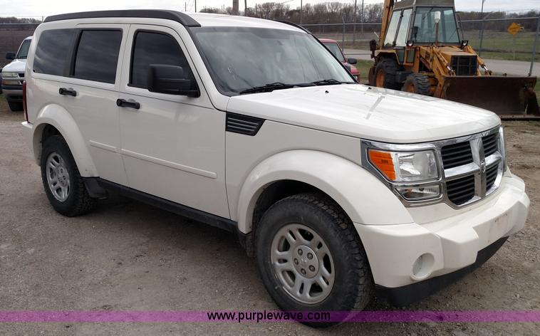 image for item L7438 2010 Dodge Nitro SE SUV