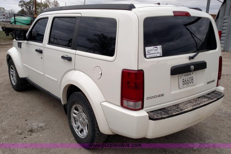 image for item L7438 2010 Dodge Nitro SE SUV