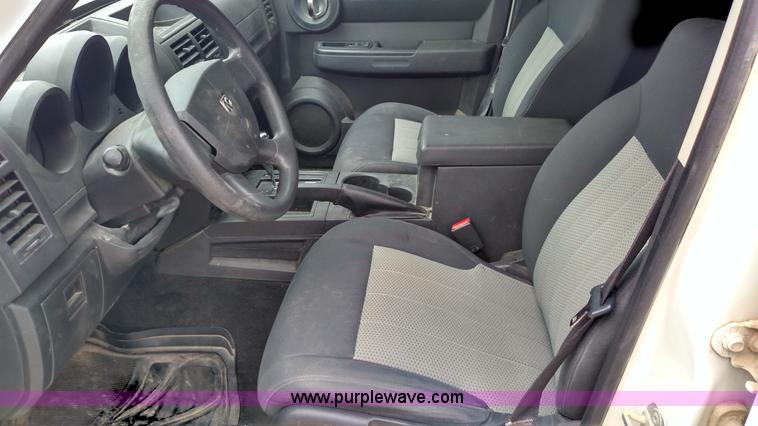 image for item L7438 2010 Dodge Nitro SE SUV