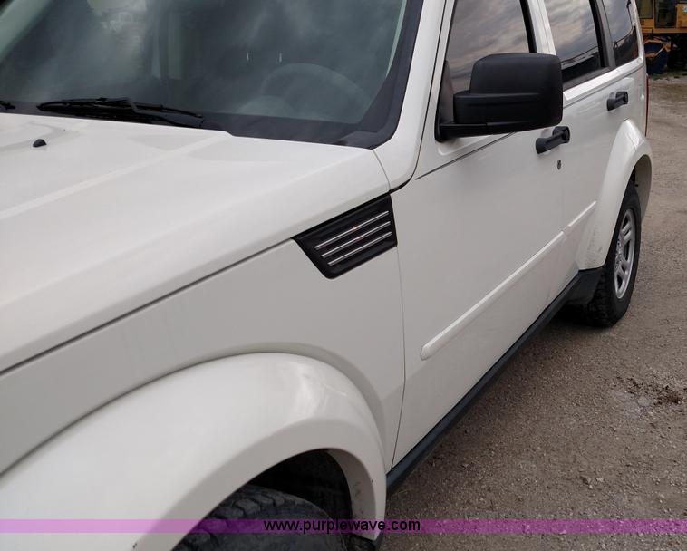 image for item L7438 2010 Dodge Nitro SE SUV