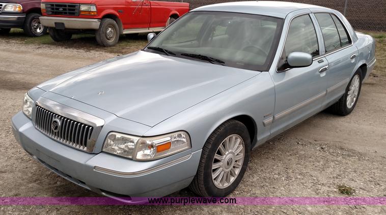 image for item L7439 2010 Mercury Grand Marquis LS