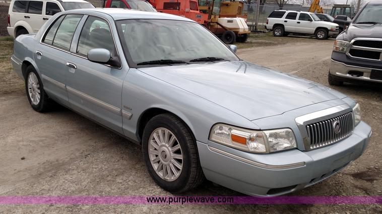 image for item L7439 2010 Mercury Grand Marquis LS