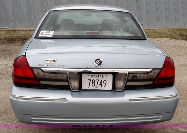 image for item L7439 2010 Mercury Grand Marquis LS