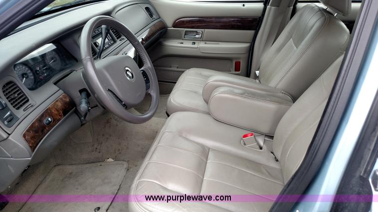 image for item L7439 2010 Mercury Grand Marquis LS