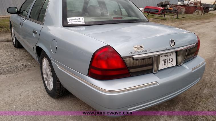 image for item L7439 2010 Mercury Grand Marquis LS