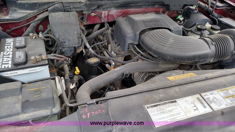 image for item L7440 1999 Ford F150 SuperCab pickup truck