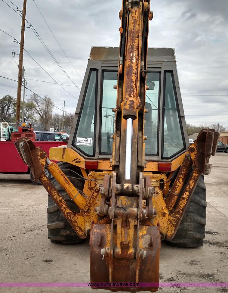 image for item L7442 JCB Sitemaster backhoe