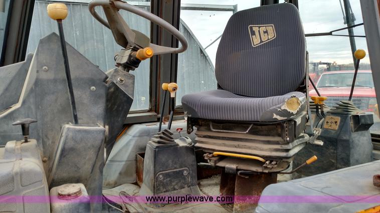 image for item L7442 JCB Sitemaster backhoe