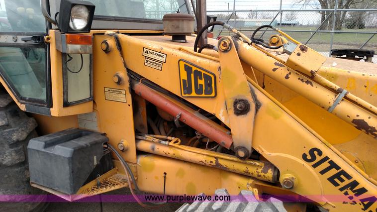 image for item L7442 JCB Sitemaster backhoe