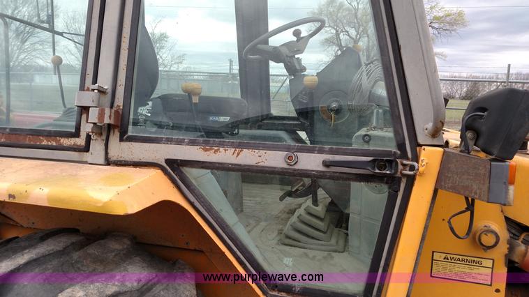 image for item L7442 JCB Sitemaster backhoe