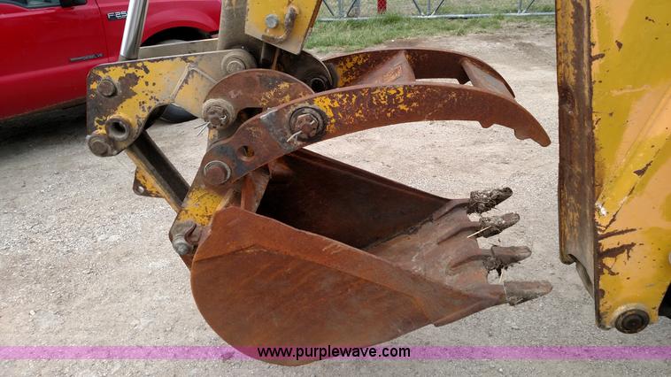 image for item L7442 JCB Sitemaster backhoe