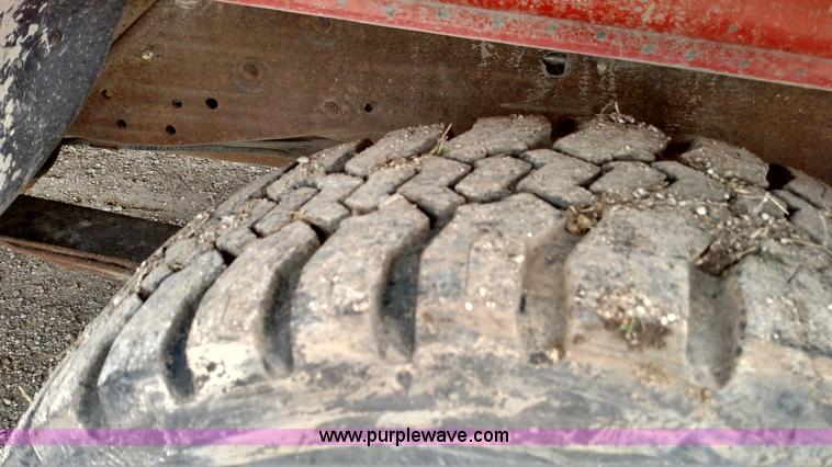 image for item L7445 1995 Ford F250 HD XL pickup truck