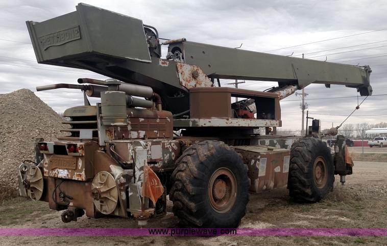 image for item L7450 1983 Pettibone 80 rough terrain crane