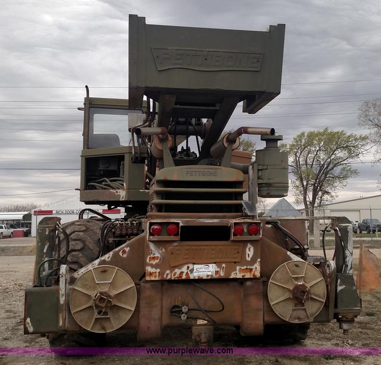 image for item L7450 1983 Pettibone 80 rough terrain crane