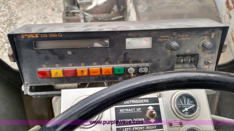 image for item L7450 1983 Pettibone 80 rough terrain crane