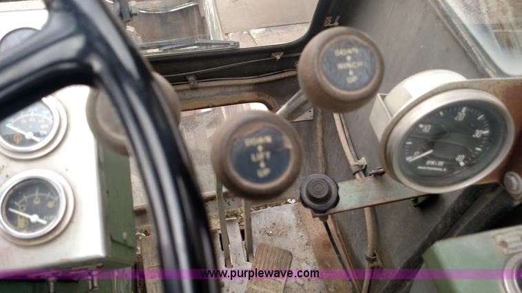 image for item L7450 1983 Pettibone 80 rough terrain crane