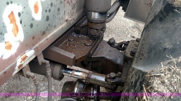 image for item L7450 1983 Pettibone 80 rough terrain crane