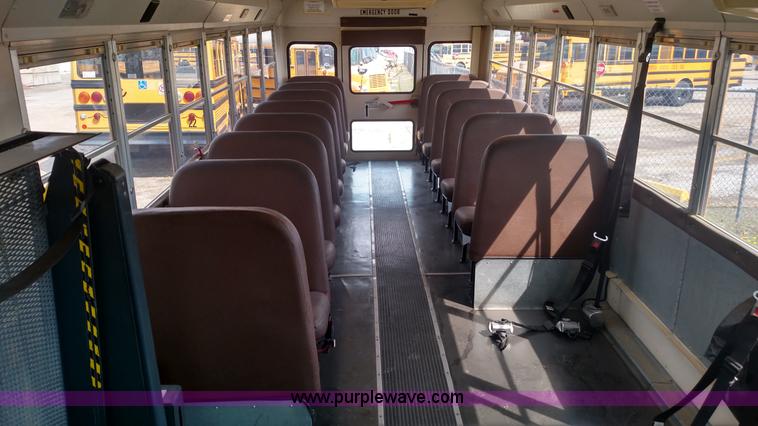 image for item L7456 1999 International 3800 school bus