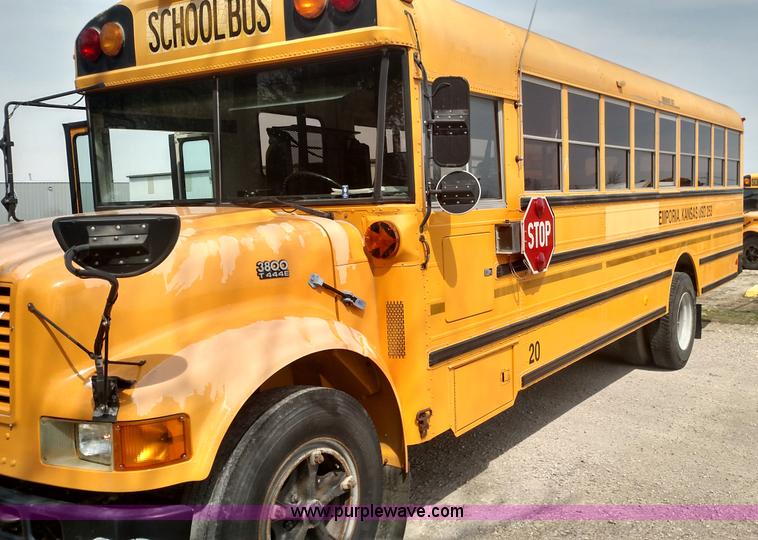 image for item L7456 1999 International 3800 school bus