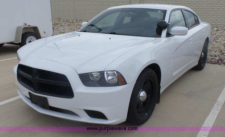 image for item L7476 2012 Dodge Charger Police