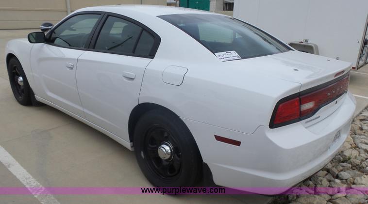 image for item L7476 2012 Dodge Charger Police